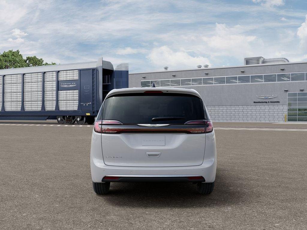New 2026 Bright White Clear-Coat Exterior Paint Chrysler PACIFICA SELECT image 7