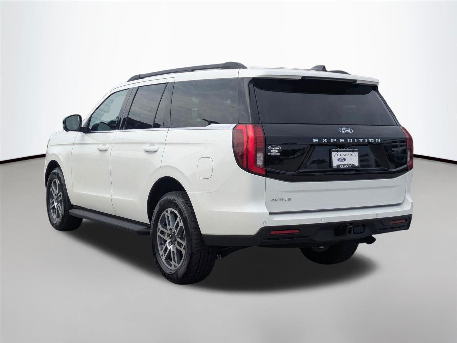 New 2026 Star White Metallic Tri-Coat Ford Active image 7