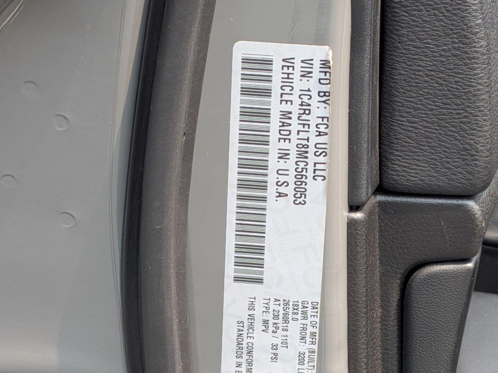 Used 2021 Sting-Gray Clearcoat Jeep Trailhawk image 35