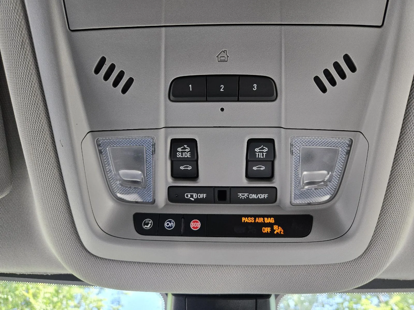 Used 2020 Ebony Twilight Metallic GMC AT4 image 23
