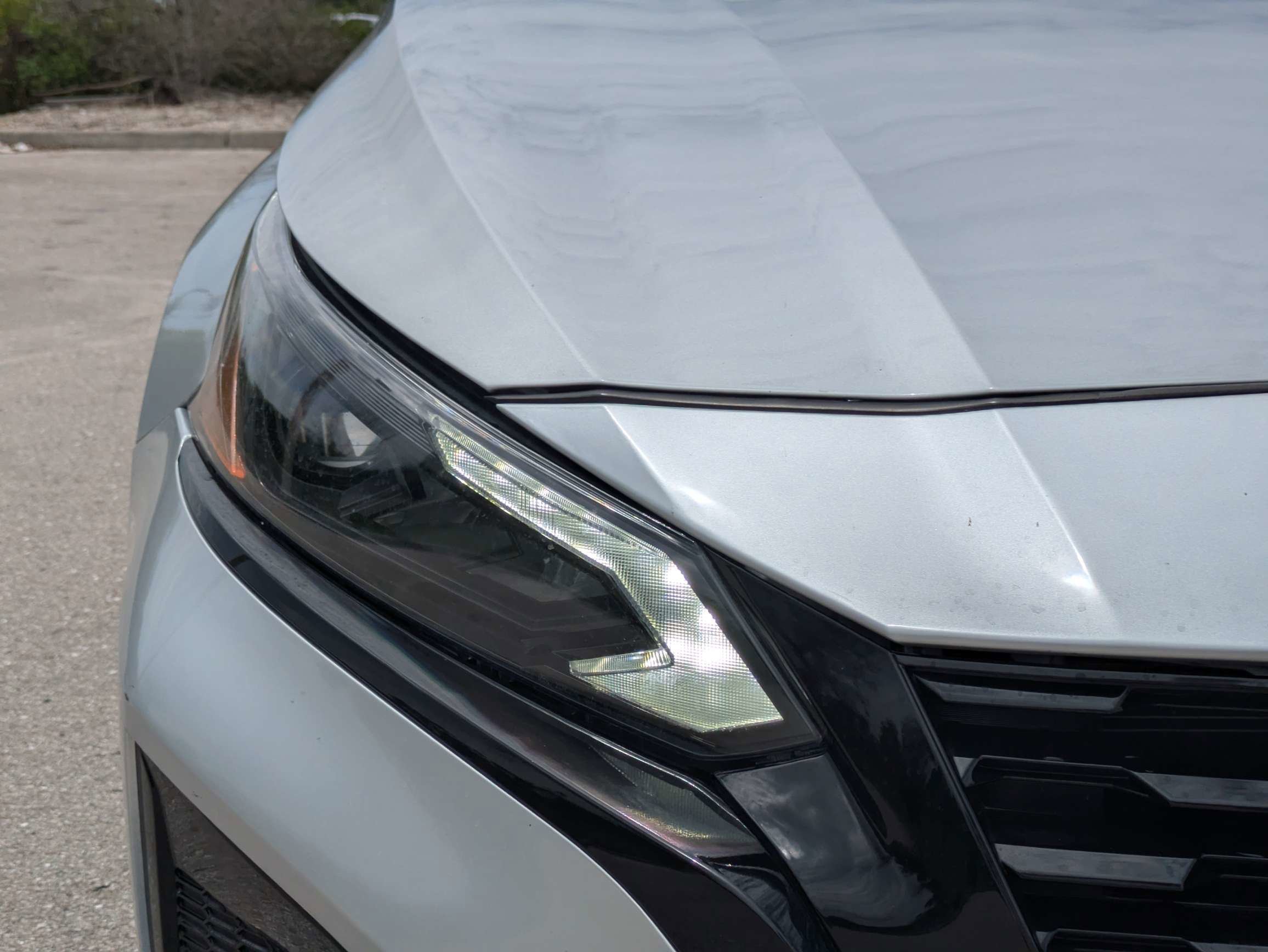 2023 Nissan Altima SR - Photo 10