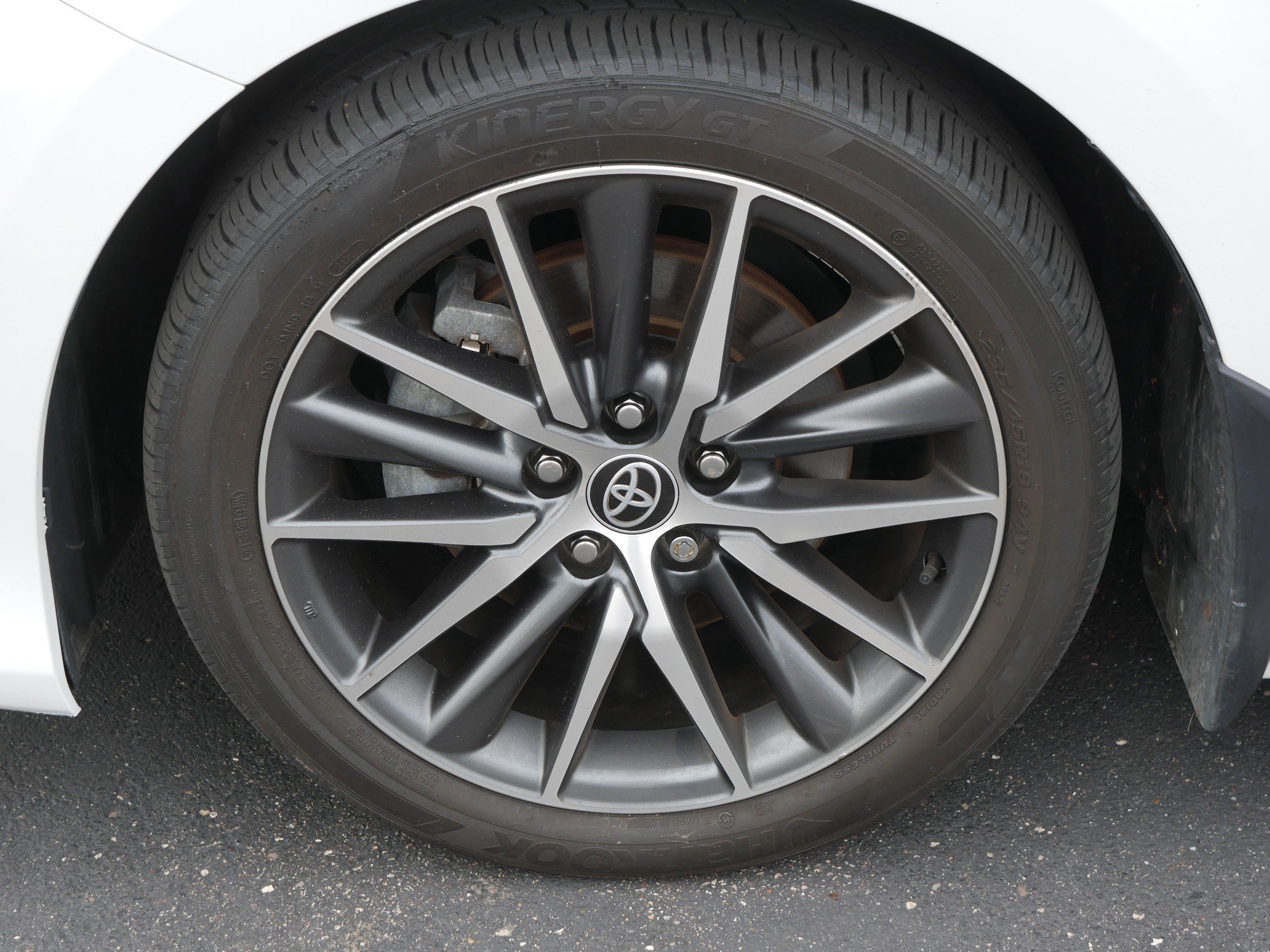 Used 2023 Wind Chill Pearl Toyota XLE image 15
