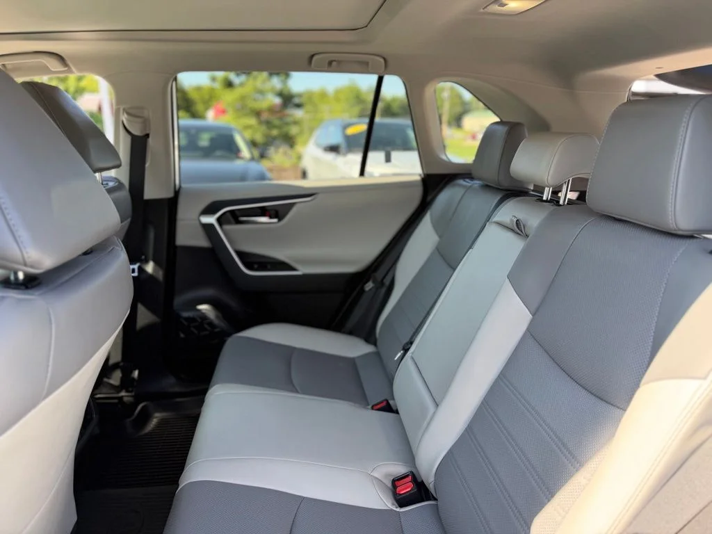 Used 2022 White Toyota Limited image 7