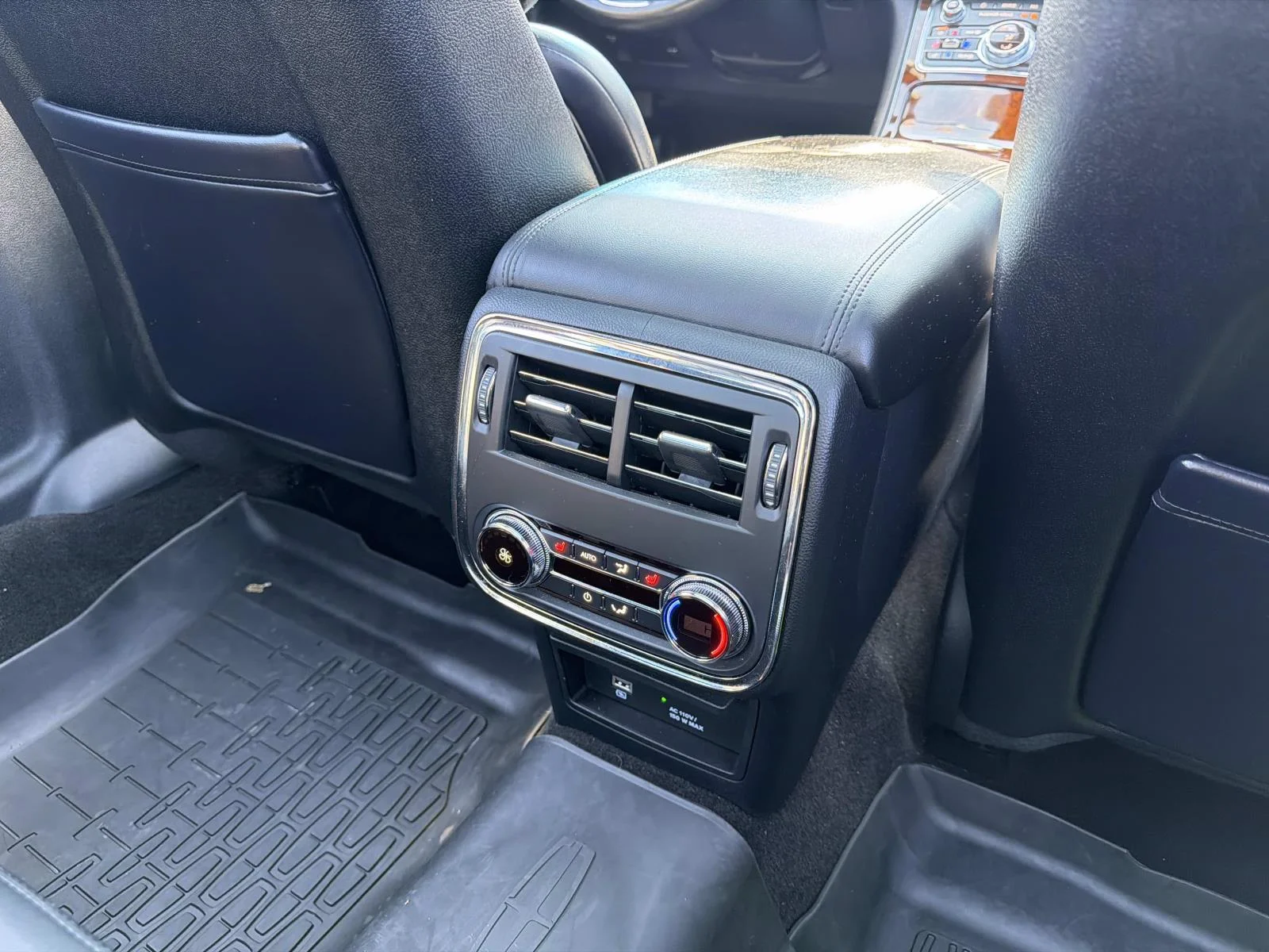 Used 2018 Gray Lincoln Reserve image 20