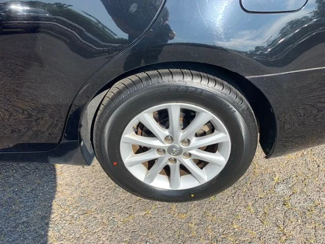 Used 2010 Black Toyota XLE image 39