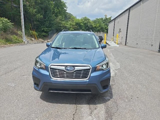 Certified Used 2020 Horizon Blue Pearl Subaru Premium image 7