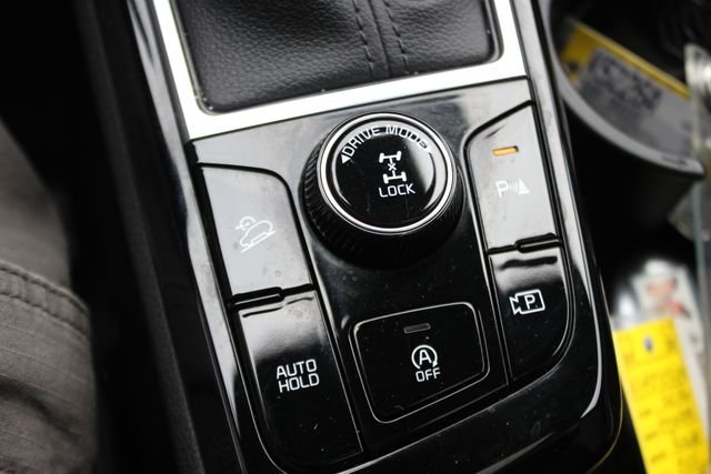 Used 2023 Black Kia X-Pro image 12