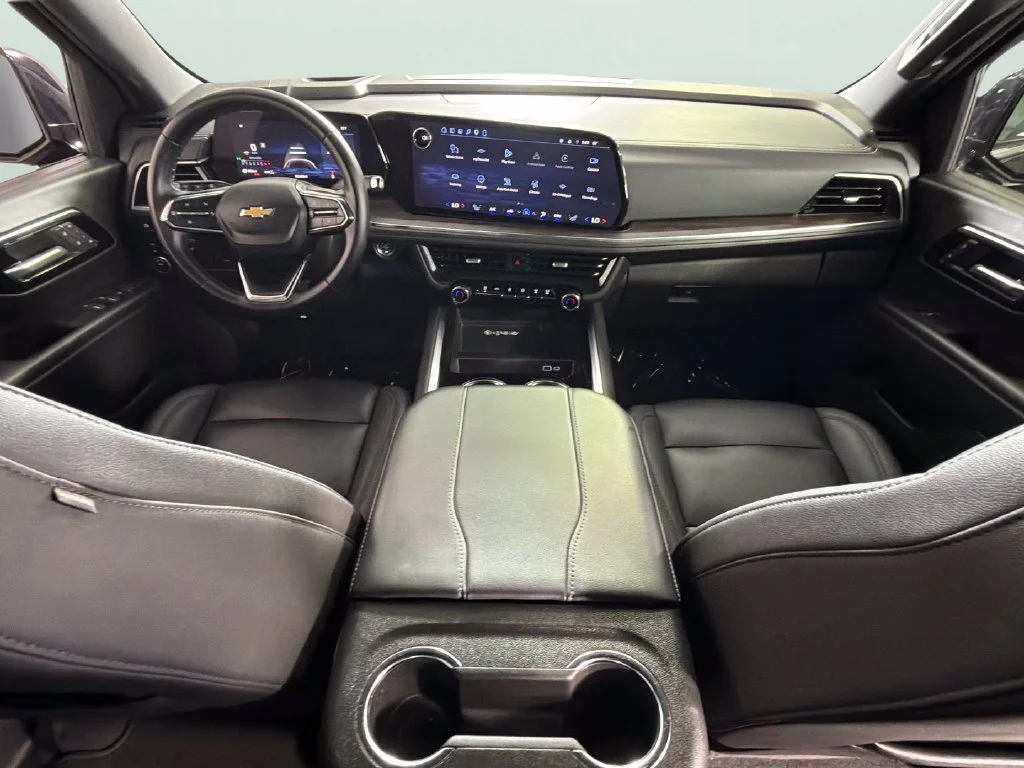 Used 2025 Black Chevrolet LT image 34