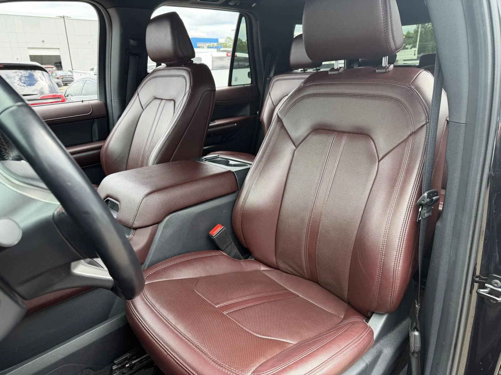 Used 2024 Agate Black Ford Limited image 17