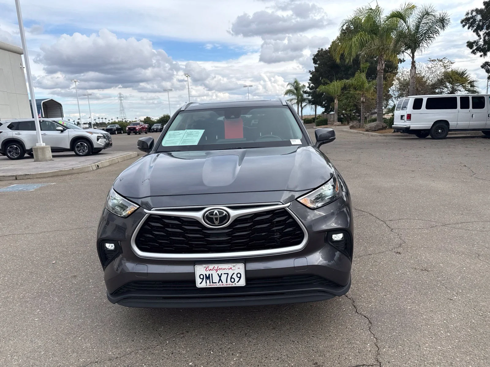 Used 2023 Gray Toyota XLE image 10