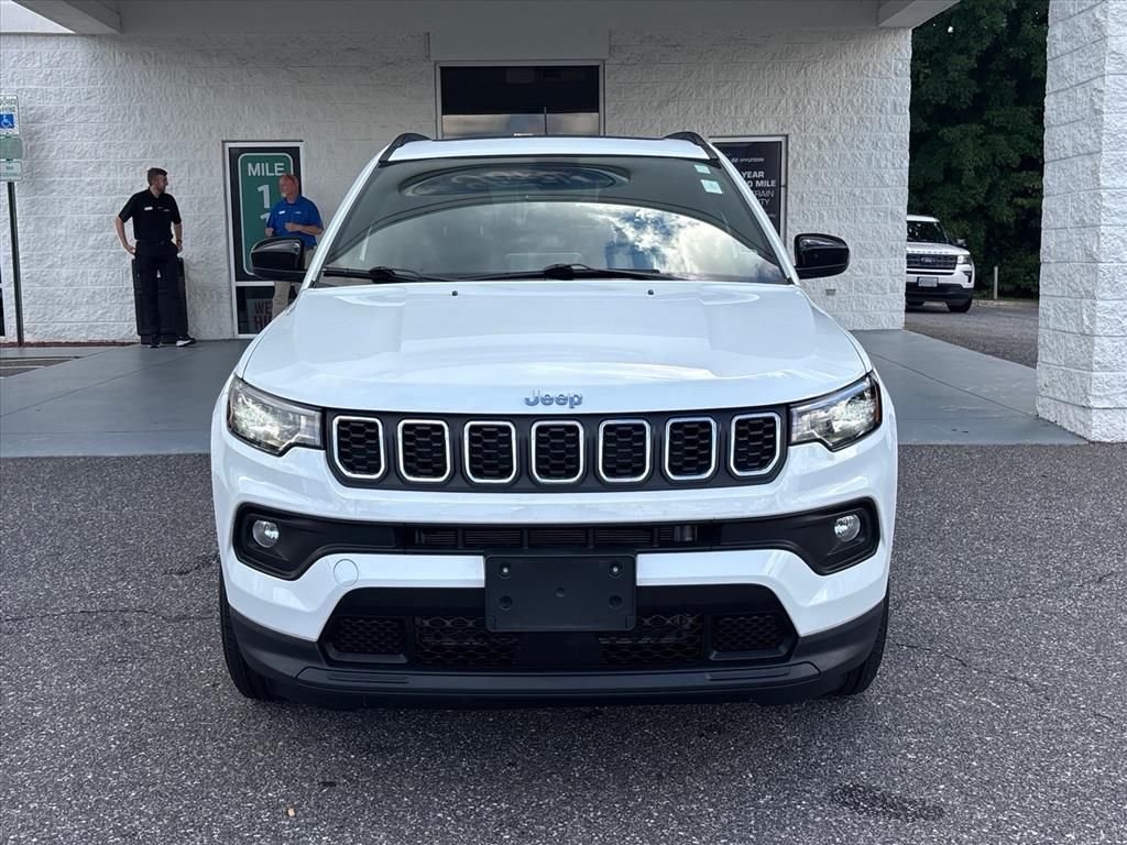 2025 Jeep Compass Latitude - Photo 23