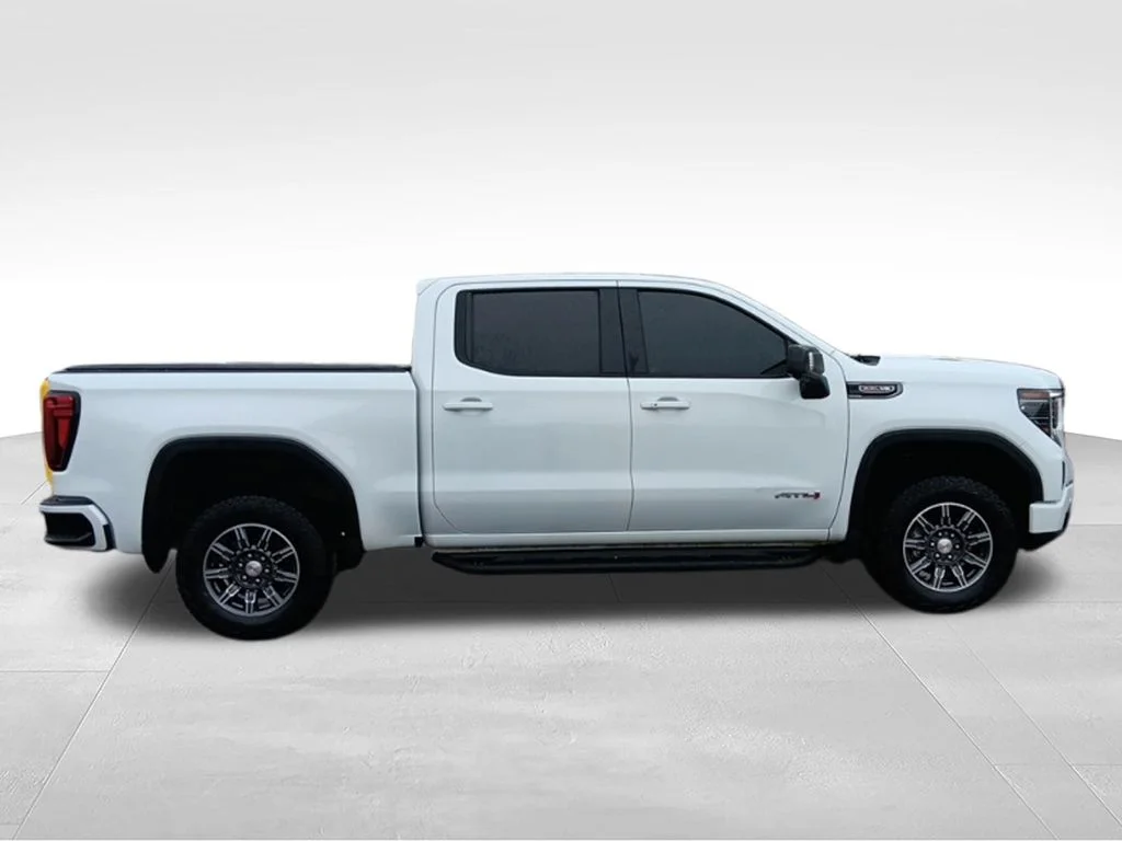 Used 2024 Summit White GMC AT4 image 8