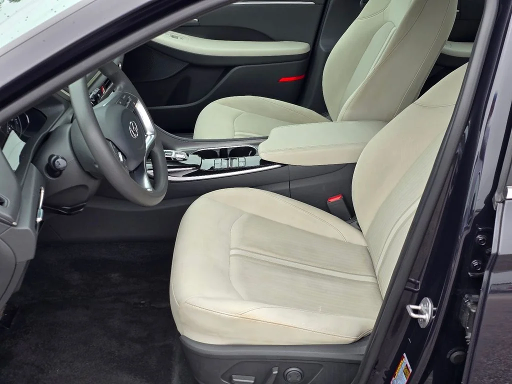 Used 2023 Blue Hyundai SEL image 15