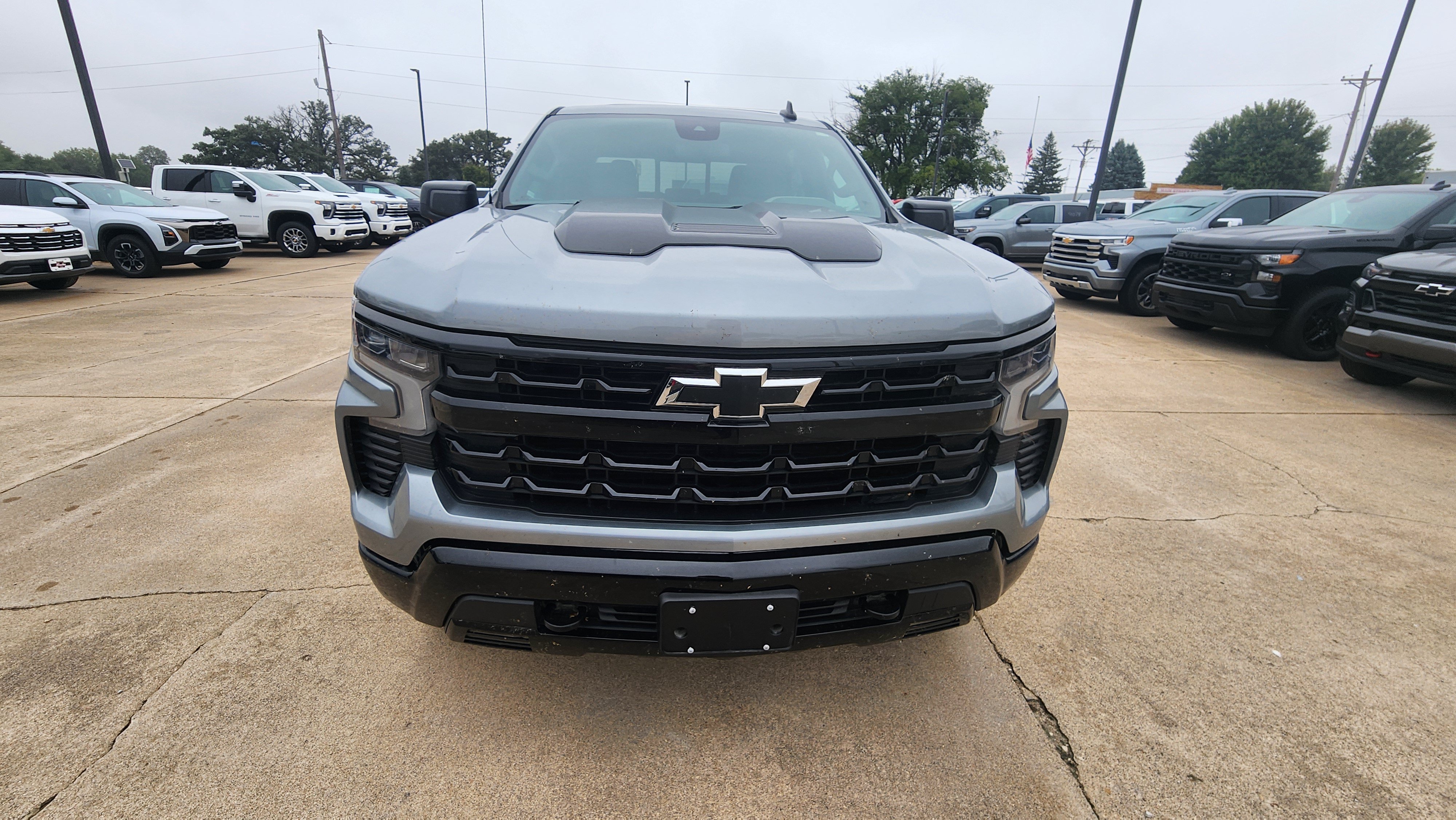 Certified Used 2025 Sterling Gray Metallic Chevrolet LT Trail Boss image 2