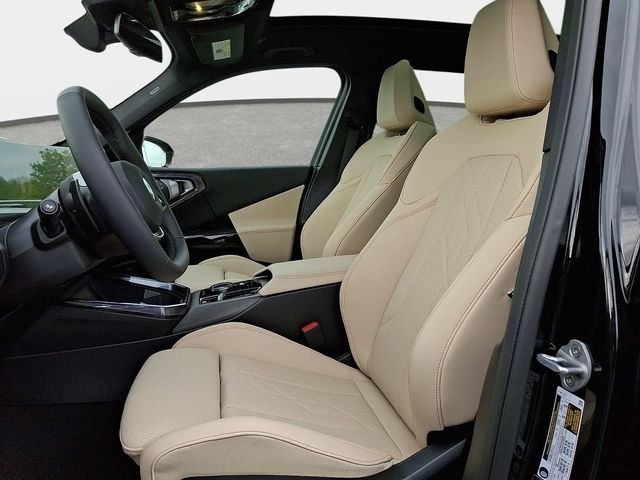New 2026 Black Sapphire Metallic BMW 30 xDrive image 11