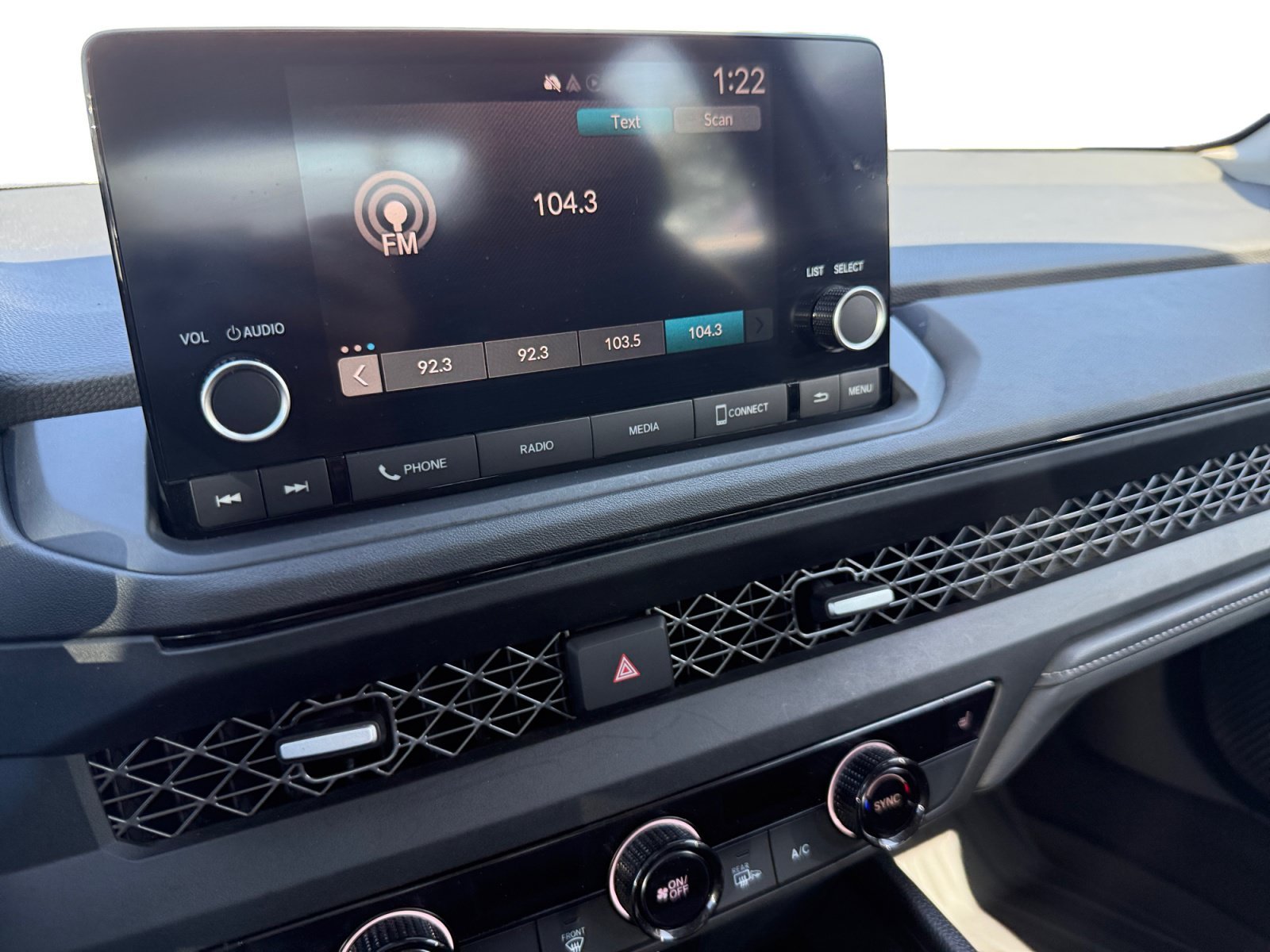 2023 Honda Accord EX - Photo 32