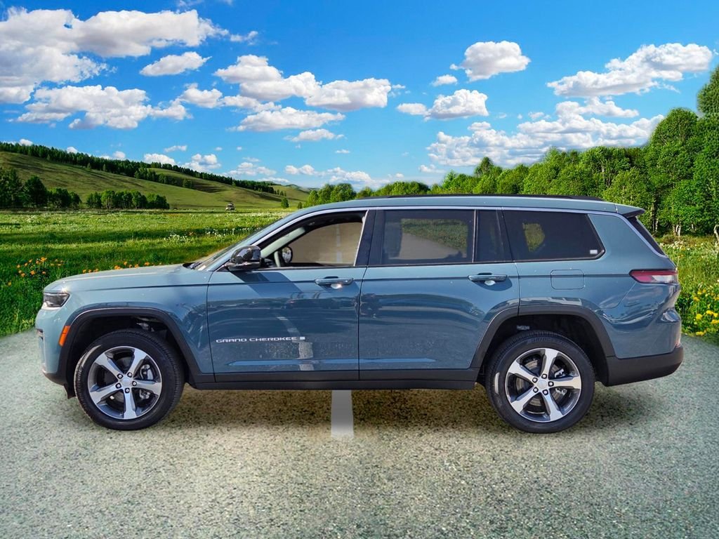 New 2026 Steel Blue Exterior Paint Jeep Limited image 3