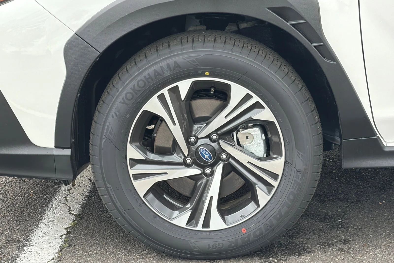 New 2026 CRYSTAL WHITE PEARL Subaru Premium image 25
