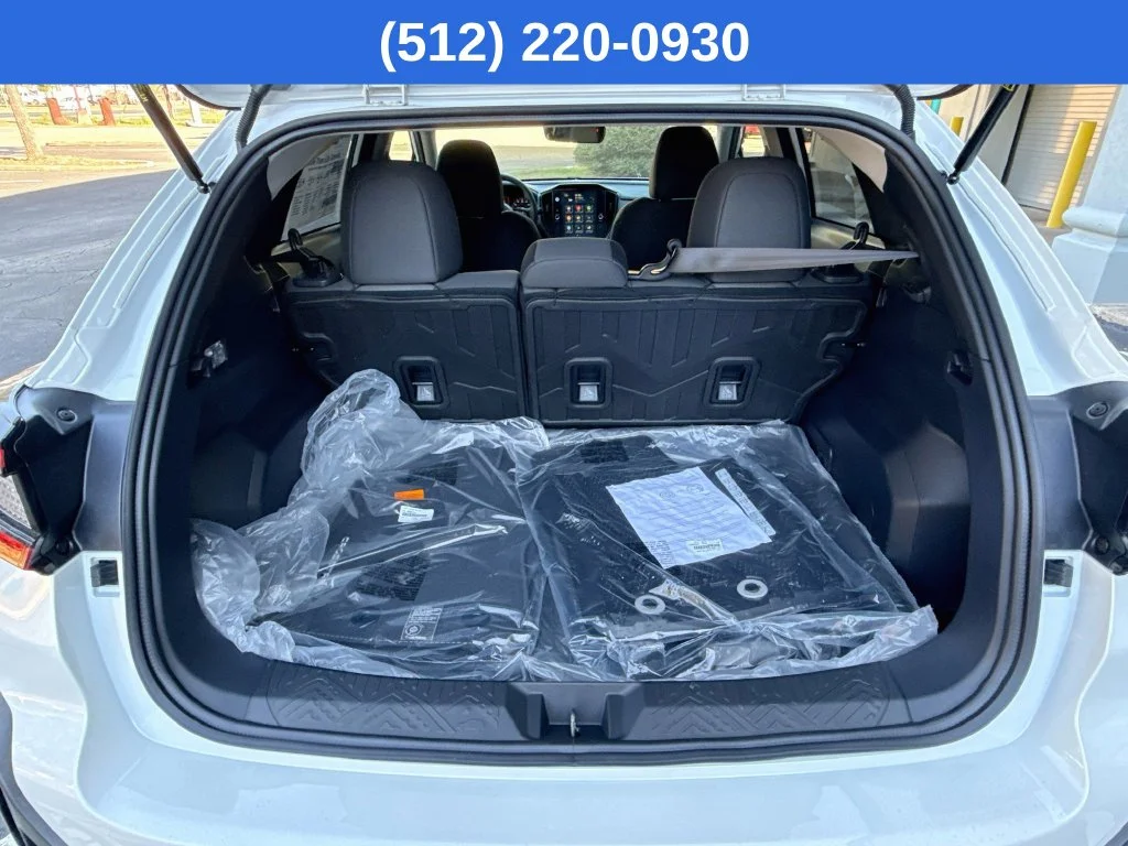 New 2027 White Subaru Premium image 32