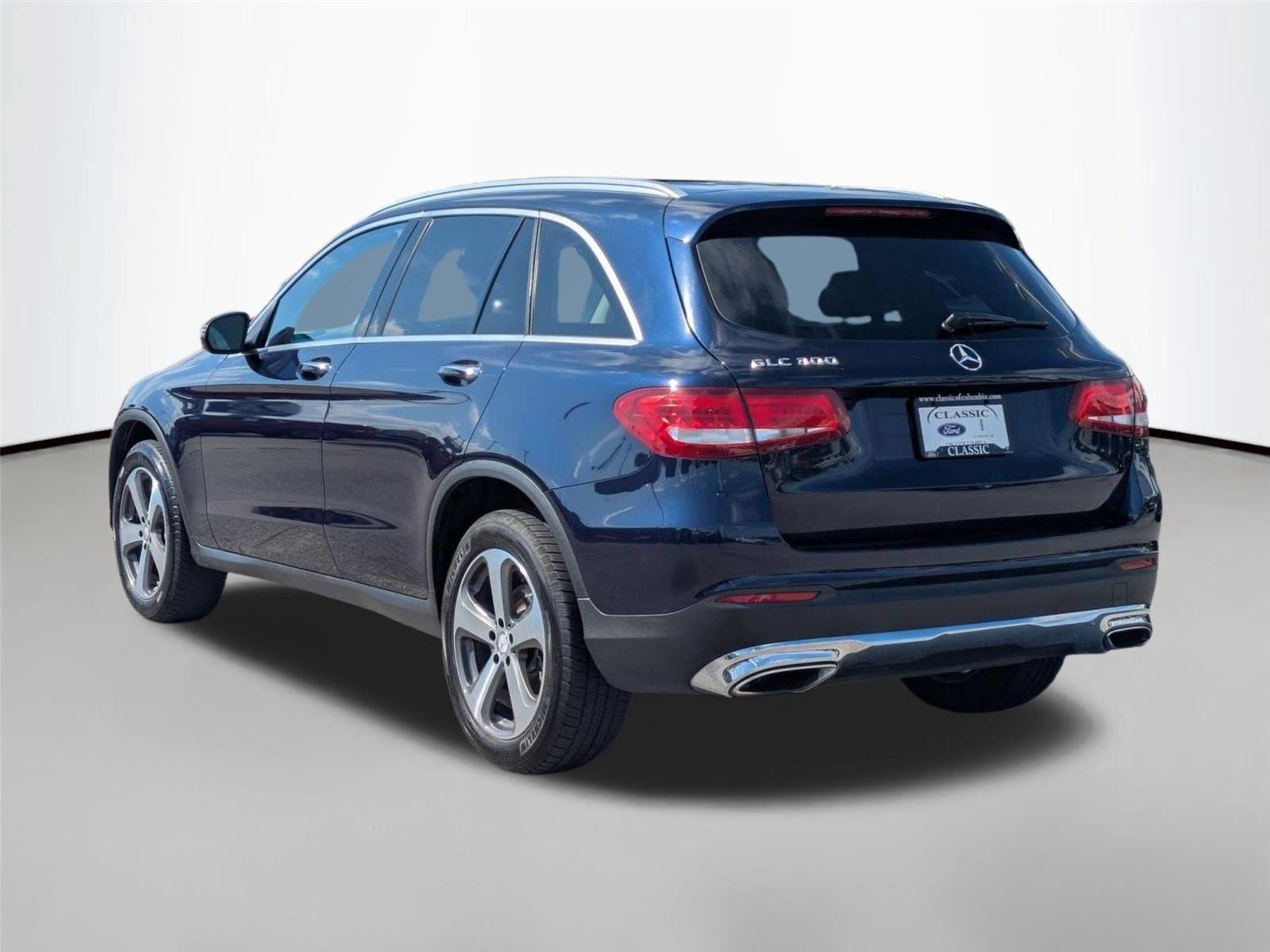 Used 2016 Lunar Blue Metallic Mercedes-Benz GLC 300 image 7
