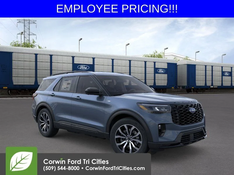 2026 Ford Explorer ST-LINE 4WD's photo