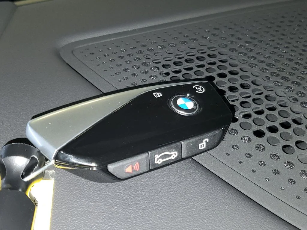 New 2027 Black BMW xDrive40i image 28