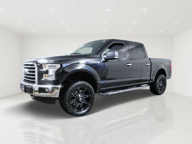 Used 2017 Black Ford XLT image 2