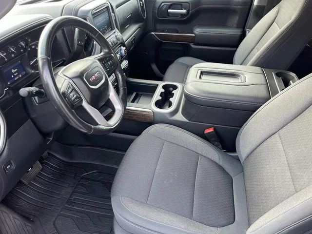 Used 2021 White GMC Elevation image 24