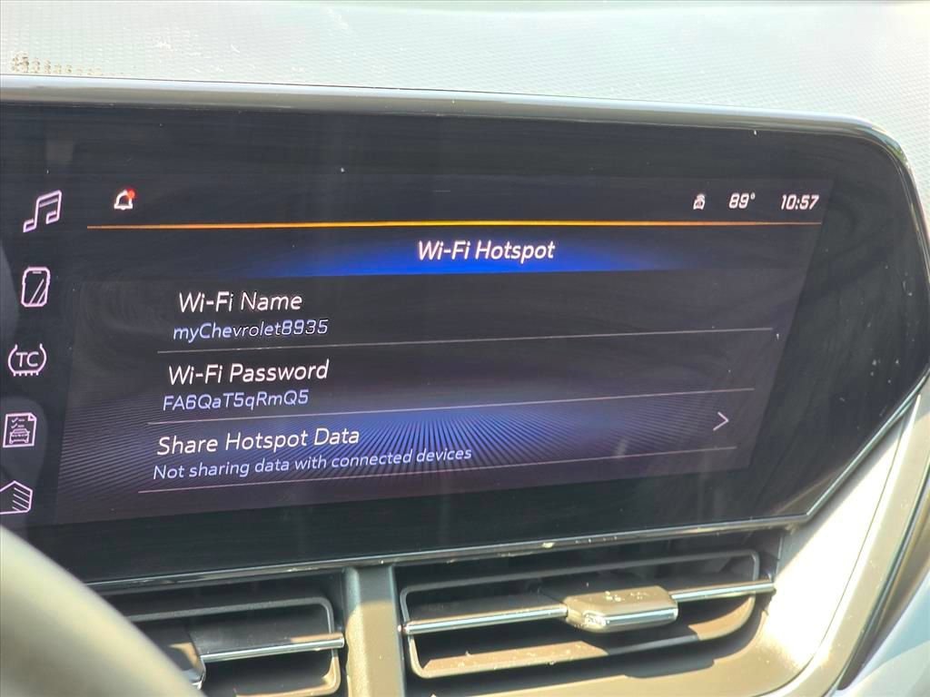 Used 2025 Crimson Metallic Chevrolet LT image 21