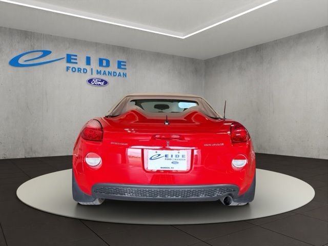 Used 2007 Red Pontiac Base image 10