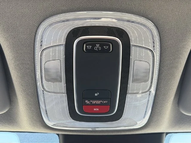 Used 2023 Silver Hyundai SEL image 31
