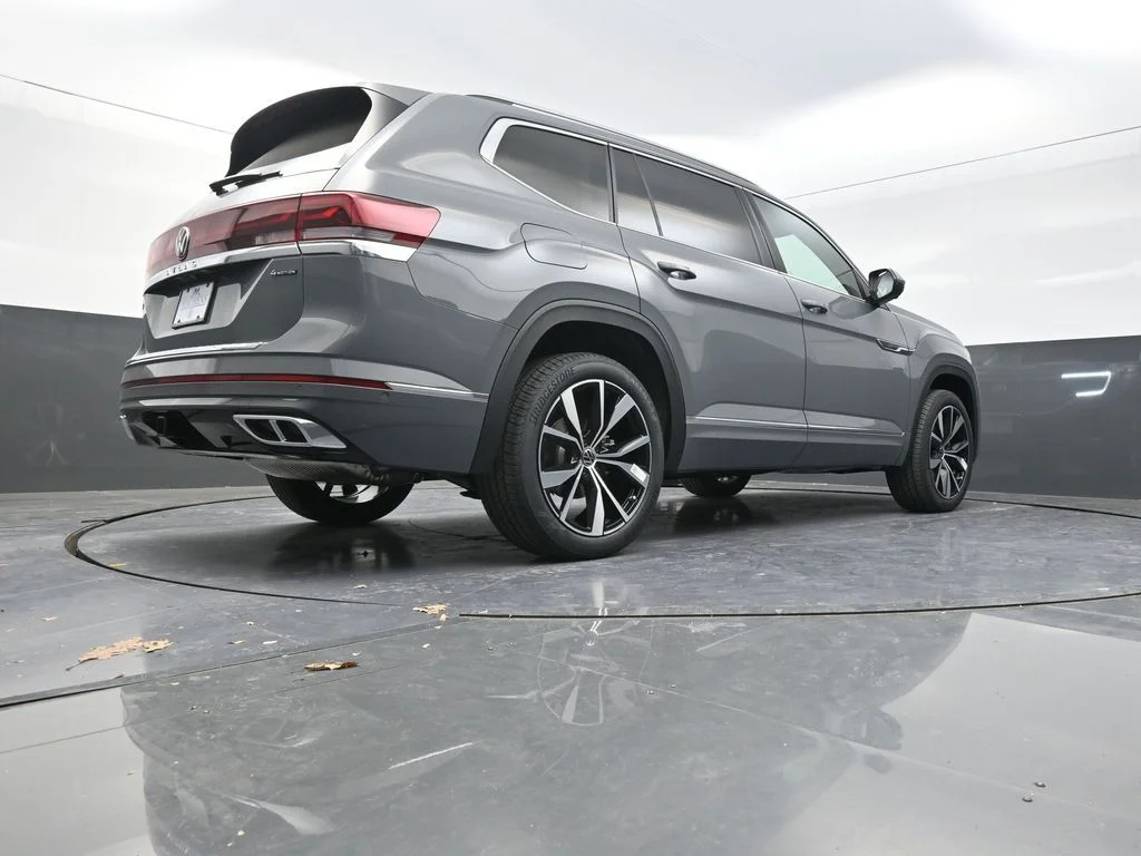 New 2026  Volkswagen 2.0T SEL Premium R-Line image 28