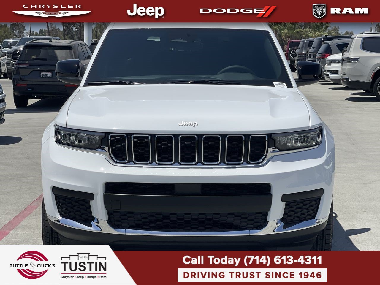New 2026 Bright White Clear-Coat Exterior Paint Jeep Laredo X image 2