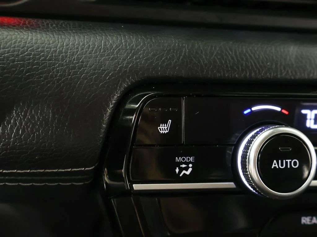 Used 2023 White Honda EX-L image 52