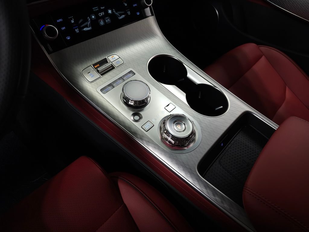 New 2026 Red Genesis 2.5T SPORT PRESTIGE image 26