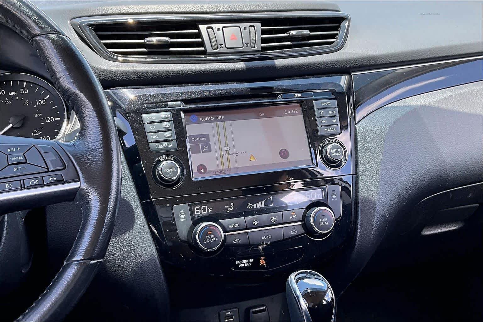 Used 2017 Pearl White Nissan SL image 6