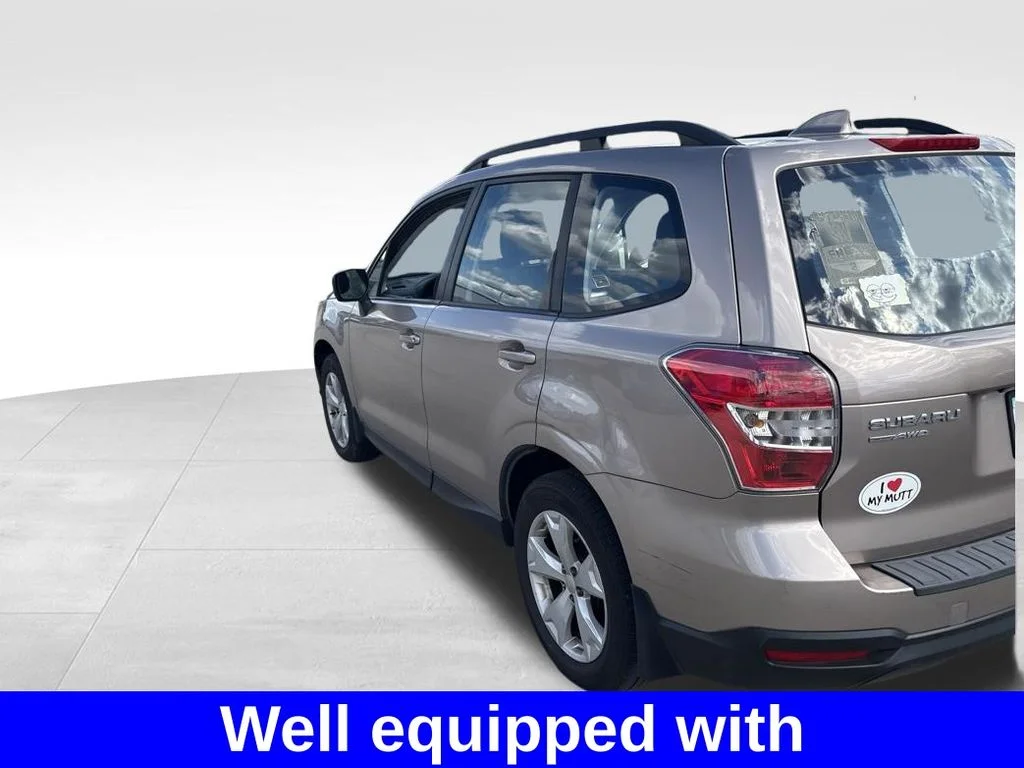 Used 2016 Brown Subaru 2.5i image 3