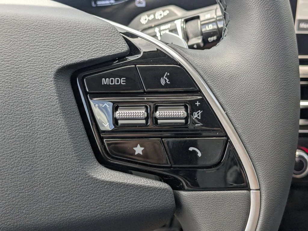 2025 Kia Niro EX Touring - Photo 26