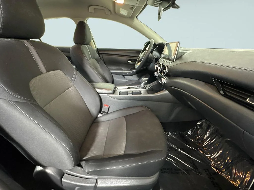 Used 2024 White Nissan SV image 8
