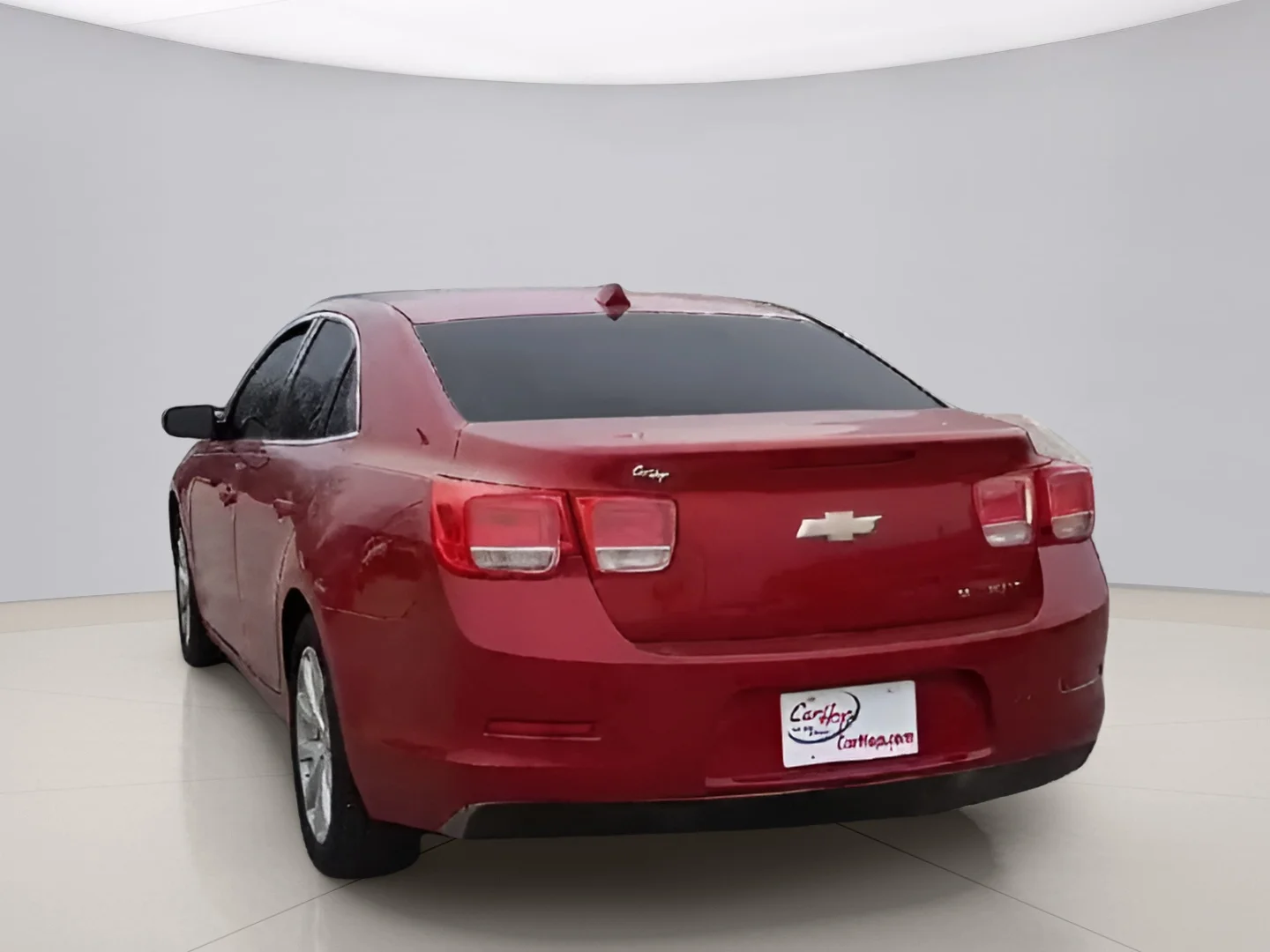 Used 2013 Red Chevrolet 2LT image 7