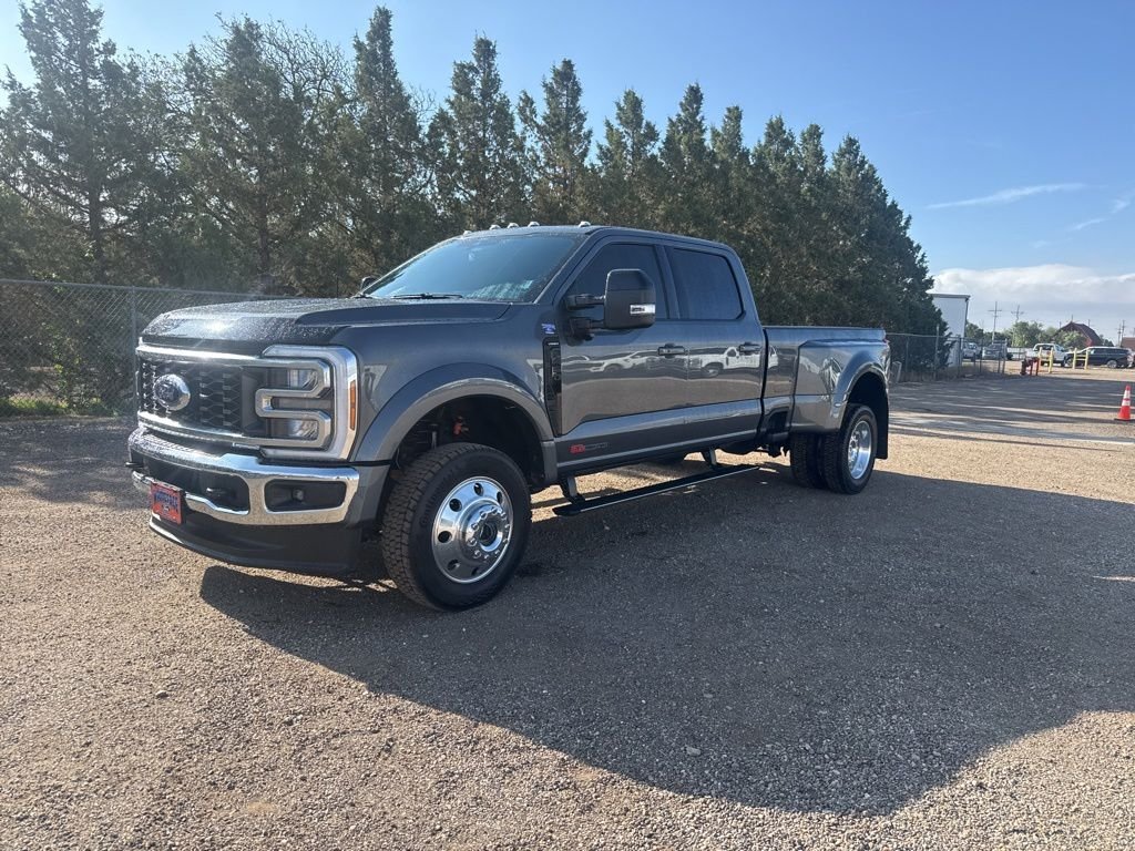2026 Ford F-450 Lariat 4x4 Crew Cab 8' Box DRW's photo