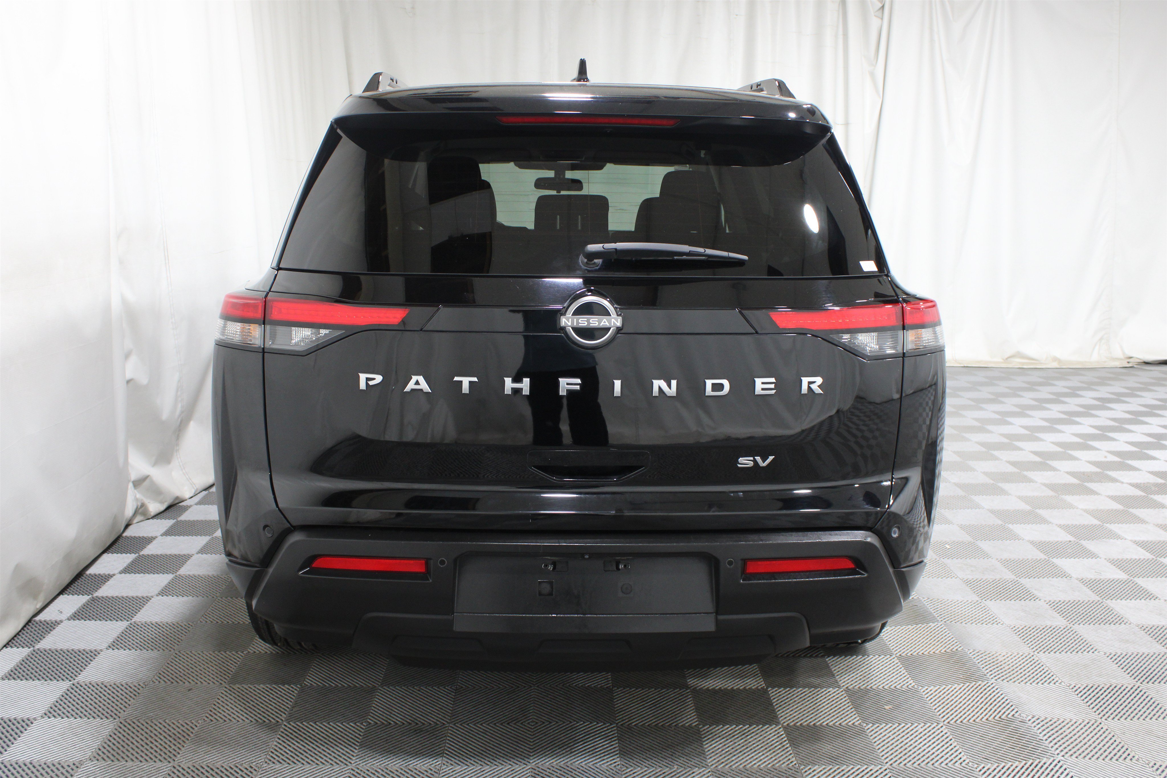 Used 2022 Super Black Nissan SV image 32