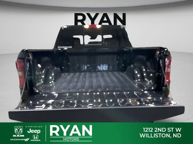 New 2026 Diamond Black Crystal Pearl-Coat Exterior Paint RAM Warlock image 11