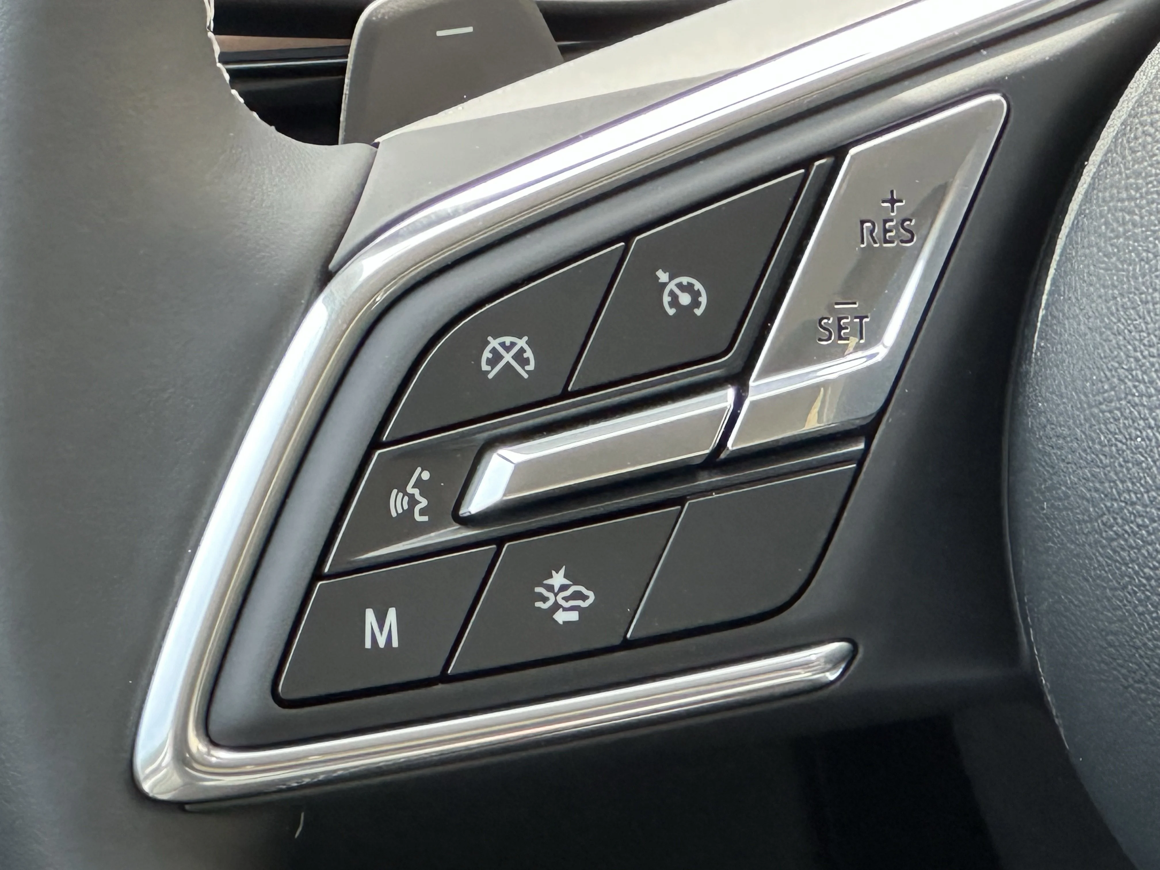 New 2026 Ebony Twilight Metallic Buick Sport Touring image 12