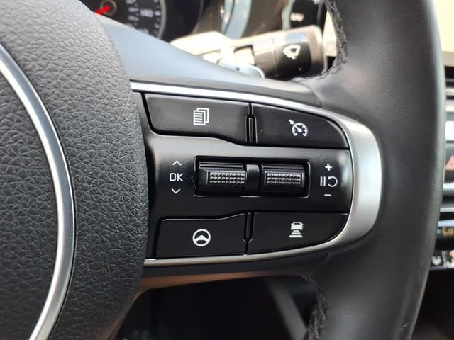 Used 2021 Sapphire Blue Kia GT image 23