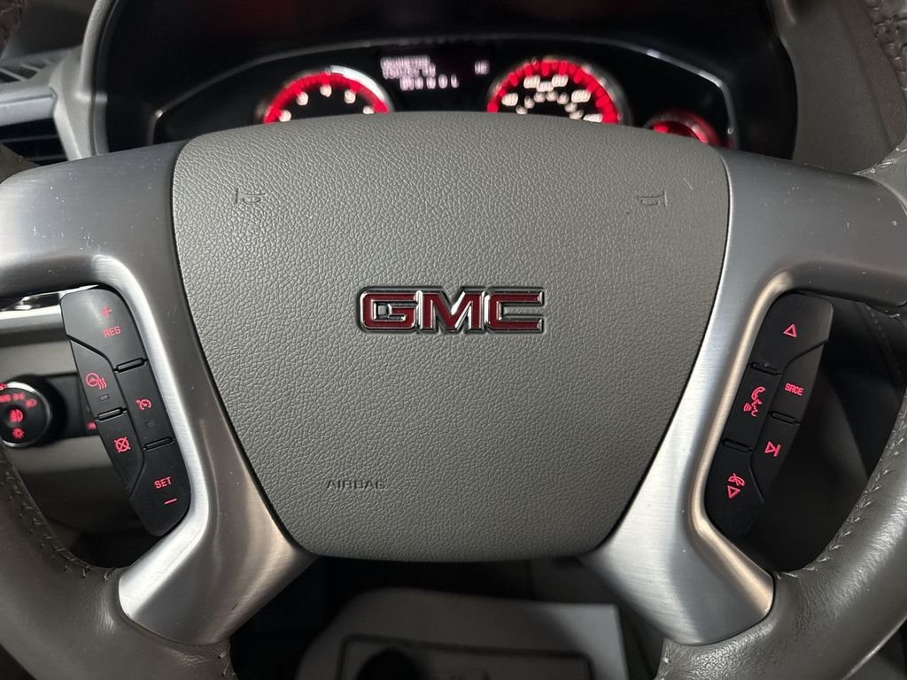 Used 2017 Quicksilver Metallic GMC Limited image 23