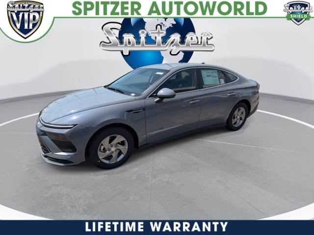 New 2026 Blue Hyundai SE image 30