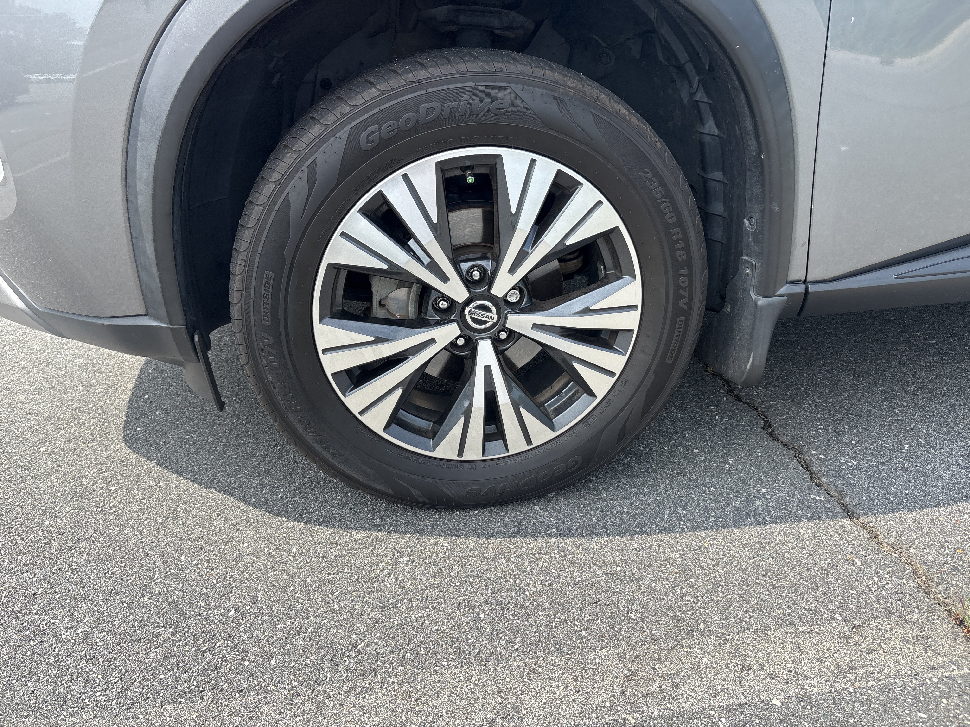 Used 2021 Gun Metallic Nissan SV image 9