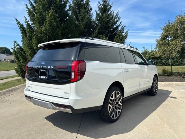 New 2026 Star White Metallic Tri-Coat Ford Platinum image 6