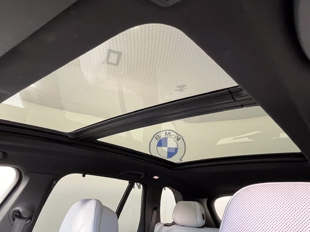 Used 2025 Carbon Black Metallic BMW xDrive40i image 31